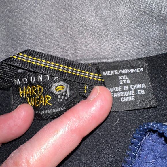 Mountain Hardwear Fleece Zip Up - Picture 4 of 4